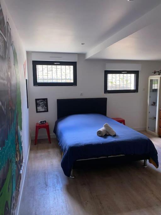 Loft Proche Centre Ville Hotes Habitant A L Etage Laval  Extérieur photo